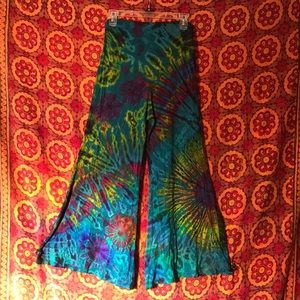 Handmade Tie Dye yoga pants☮️